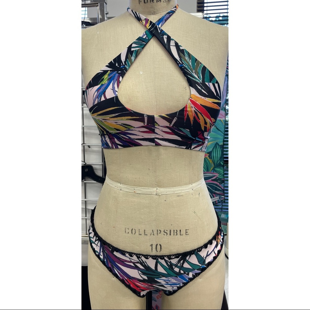 Dolce Vita Bikini Set - Reversible, Convertible